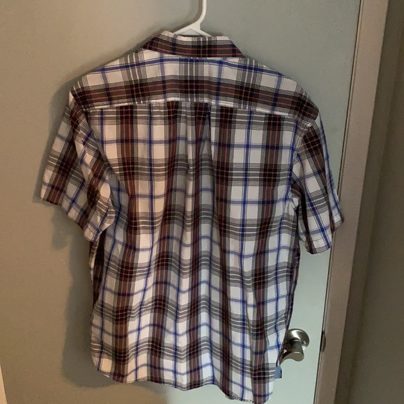 Short sleeve button up - Picture 3 of 3